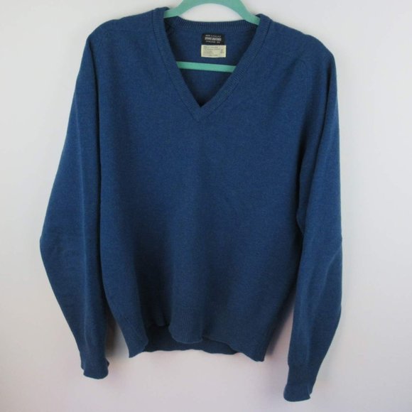 Brooks Brothers Other - Vintage Brooks Brothers 100% Wool Raglan V-Neck Sweater sz EU 42 US L